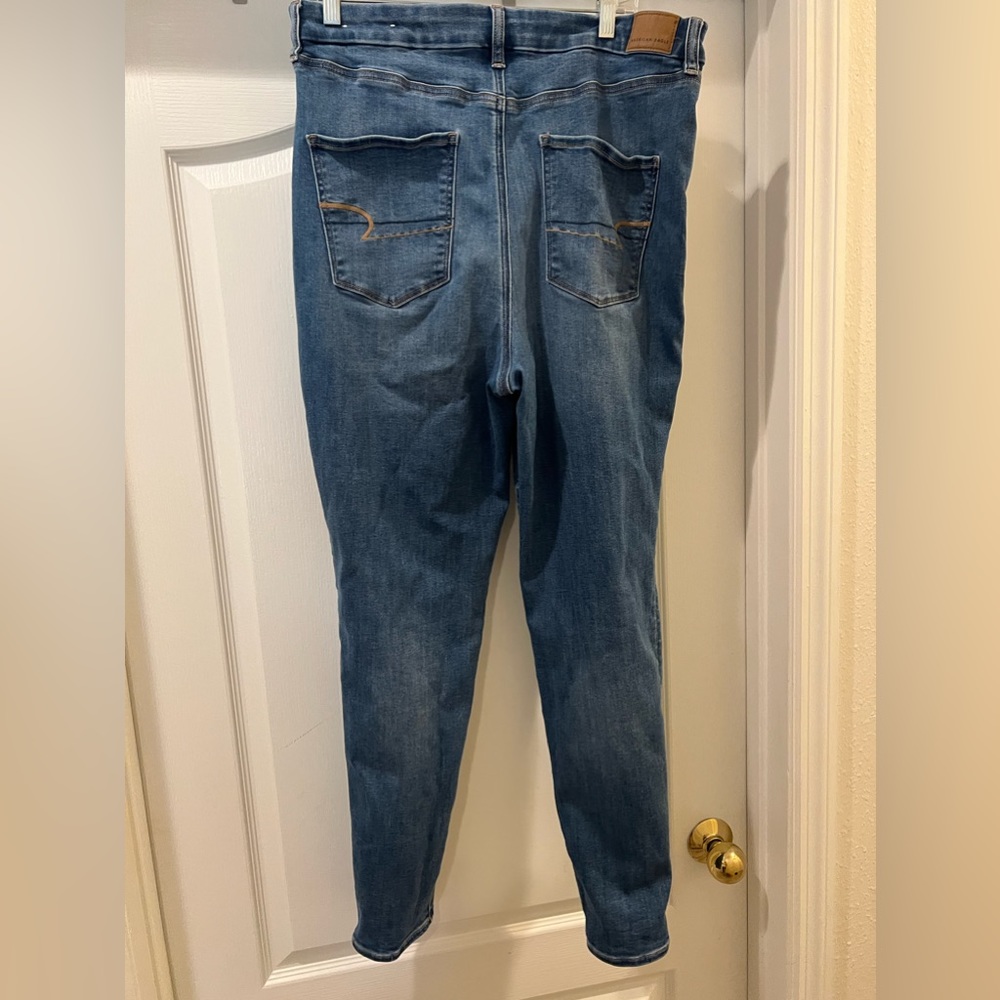 Women’s American Eagle Jeans
